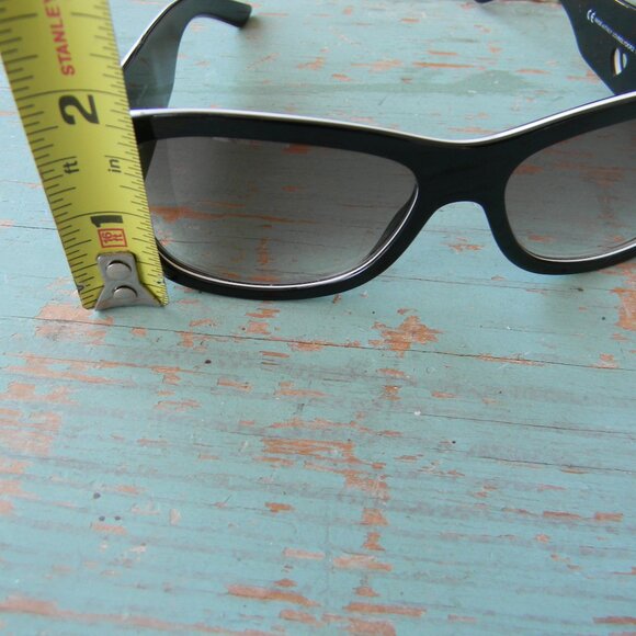 Christian Dior LOVINGLYDIOR2 BLACK Heart LOGO DETAIL SUNGLASSES MADE IN ITALY - Picture 9 of 10